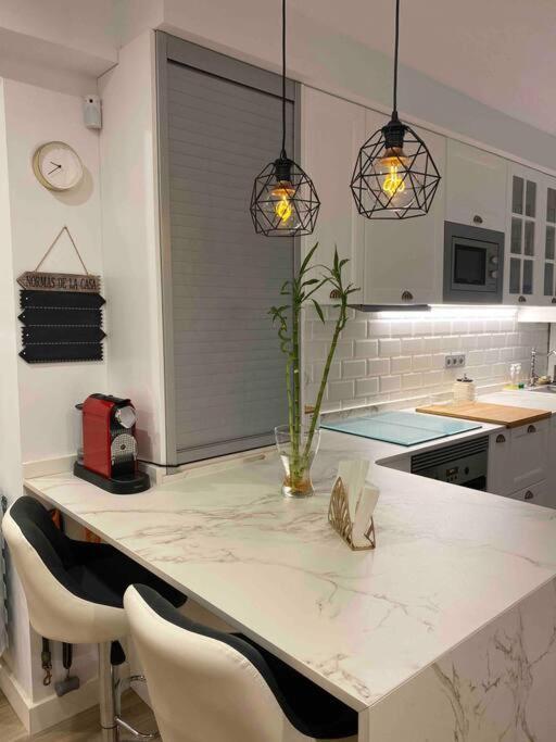 Apartamento A 100Metros De La Playa De San Lorenzo Gijon Luaran gambar