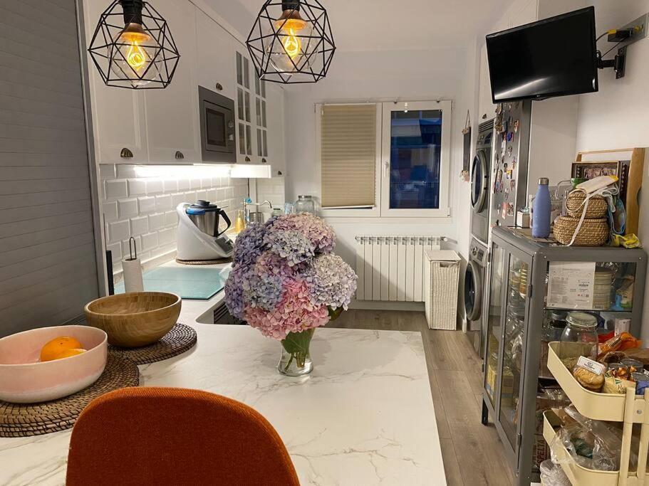 Apartamento A 100Metros De La Playa De San Lorenzo Gijon Luaran gambar