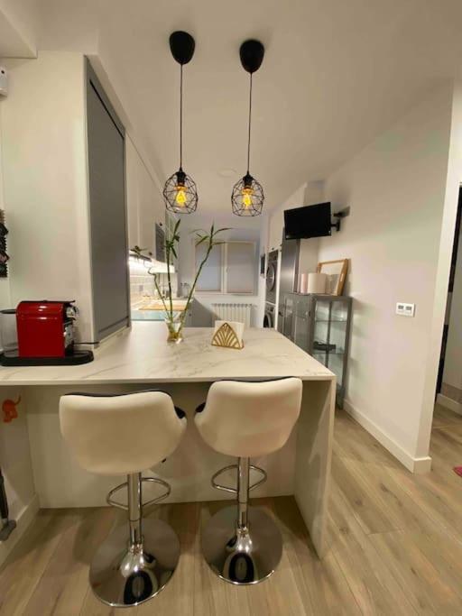 Apartamento A 100Metros De La Playa De San Lorenzo Gijon Luaran gambar