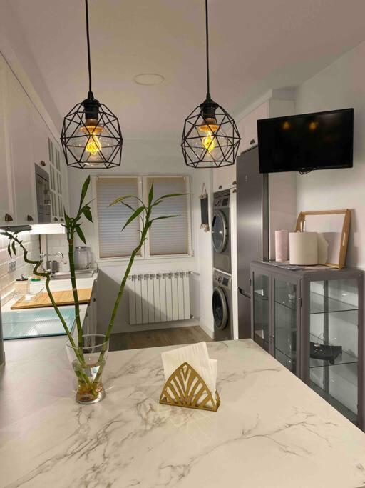 Apartamento A 100Metros De La Playa De San Lorenzo Gijon Luaran gambar
