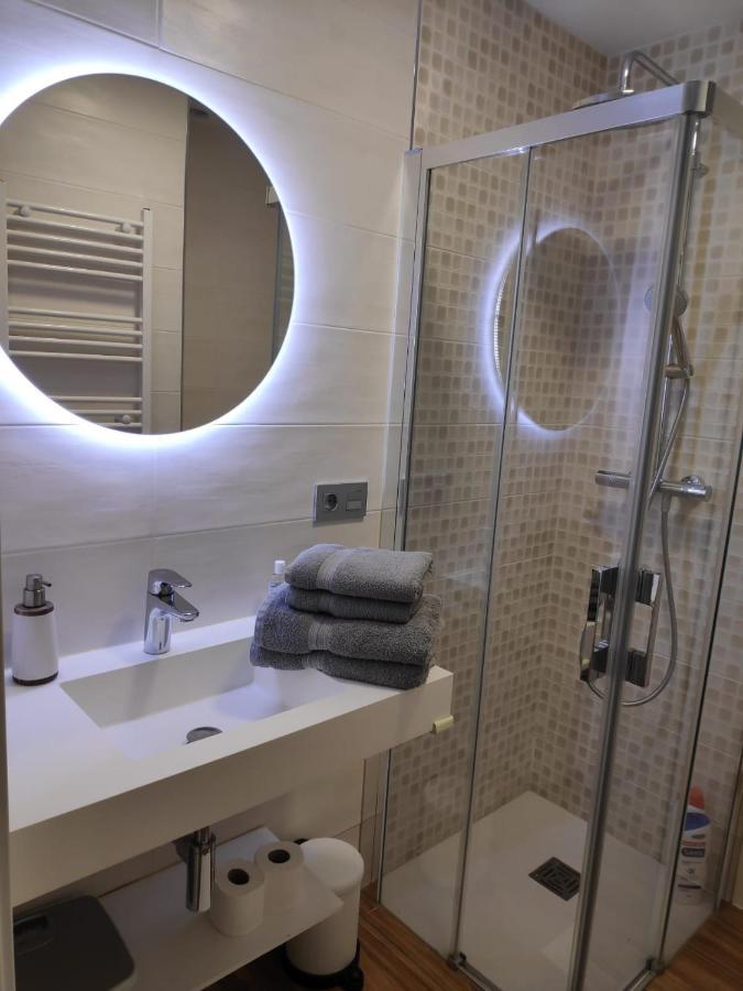 Apartamento A 100Metros De La Playa De San Lorenzo Gijon Luaran gambar